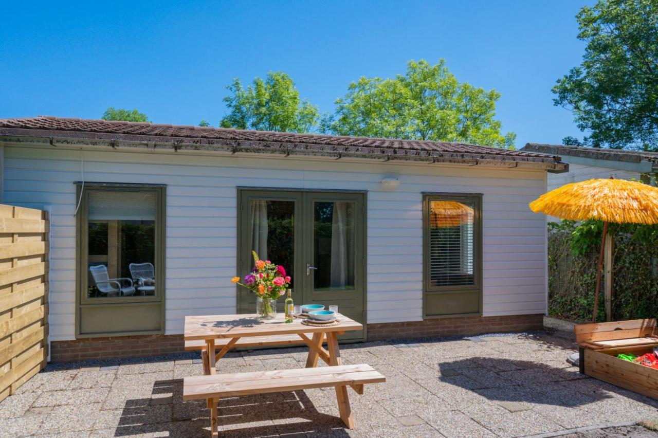 Sunny Beach Villa Warmenhuizen Bagian luar foto